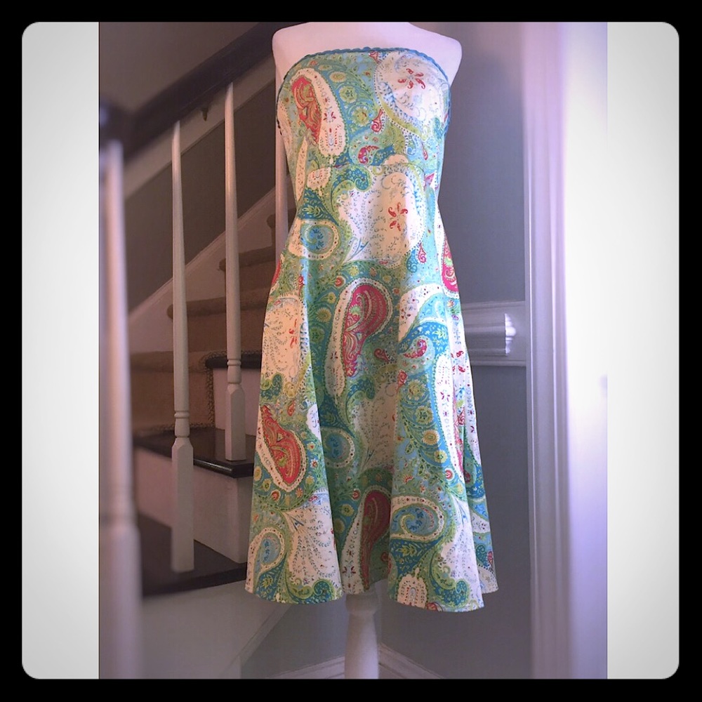 Dress - Paisley Pattern in lovely SUMMER colors